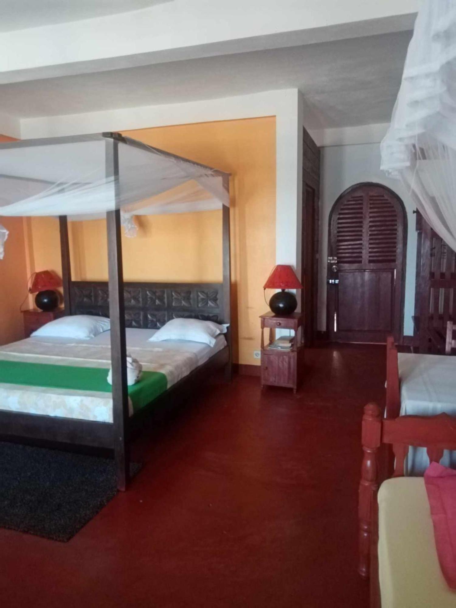 Villa Mena Nosy-Be Екстериор снимка